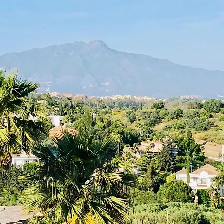 Precioso Piso A 10 Minutos De Puerto Banus. 公寓